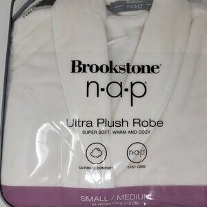 Brookstone Ultra Plush n.a.p. Robe NIP